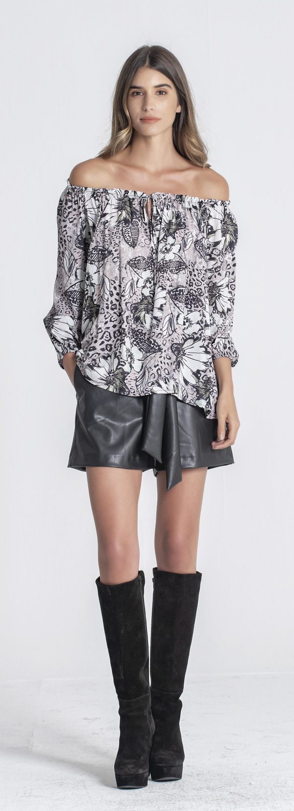 BLUSA DE FLORES 53.90E scaled