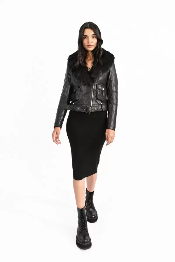 chaqueta efecto cuero con cuello de pelo (2)