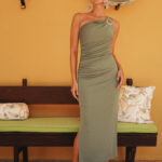 Vestido desigual hebilla punto de seda