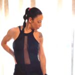 BODY ESCOTE HALTER