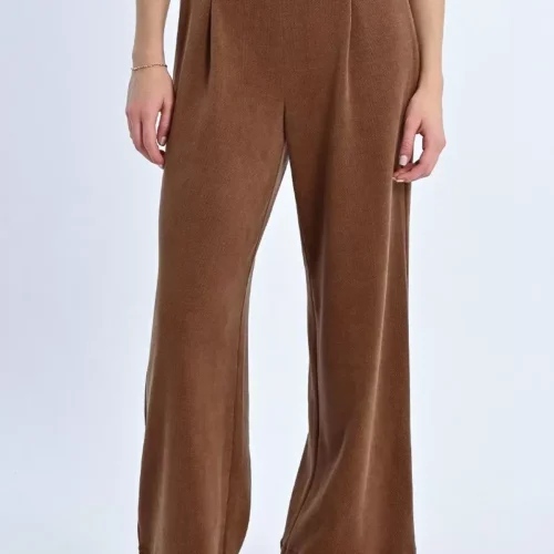 pantalon largo tipo cullote con cinturon