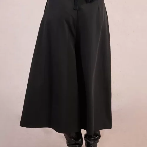 pantalon midi perneras muy anchas (2)