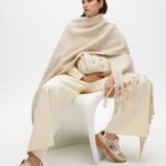 Bufanda lisa flecos gruesos