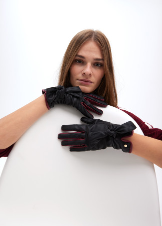 guante efecto piel con lazo(6)