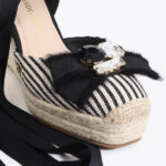 Cuña en tejido tipo canvas de rayas y detalles lazo Lola Casademunt