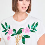 Camiseta loro con joyas By Maite Lola Casademunt